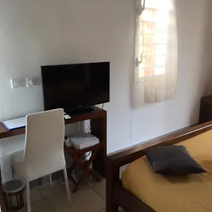 2* Oda ve Kahvaltı Le Saint Georges